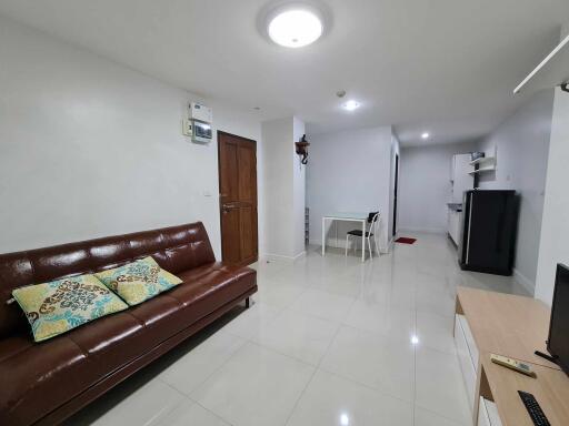 Condo for Rent at Punna Residence 3