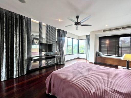 Condo for Sale, Rent at The Resort