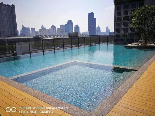 Condo for Rent at RHYTHM ASOKE 2