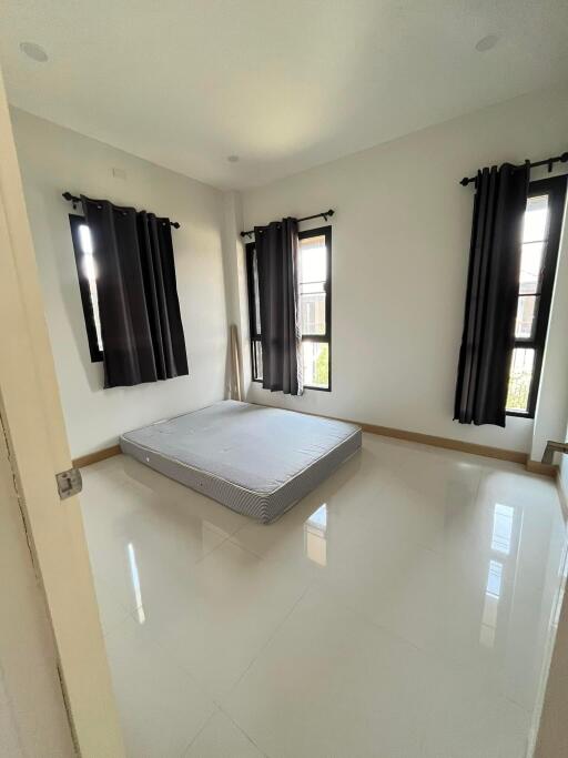 3 Bedroom House for Rent/Sale in Tha Wang Tan, Saraphi