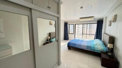 Condo for Rent at Saranjai Mansion