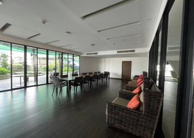 Sathorn Gardens - 3 Bed Condo for Rent *SATH11164