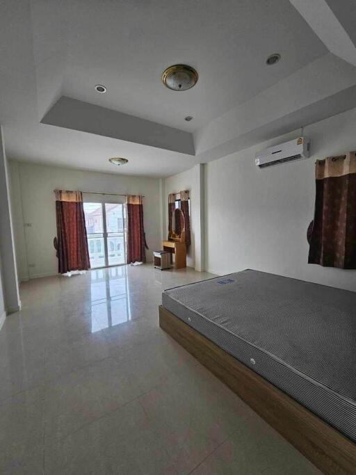 House for Sale in Nong Chom, San Sai.