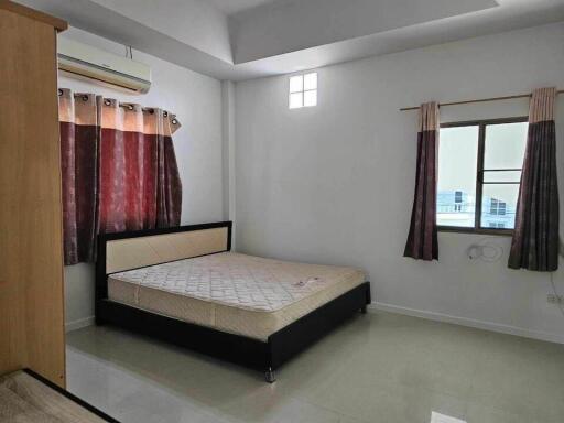 House for Sale in Nong Chom, San Sai.