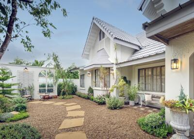 English Cottage Style for Sale in San Sai