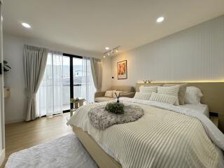 29 ตรม., 1 ห้องนอน, 1 ห้องน้ำ คอนโด ราคา ฿ 1,690,000