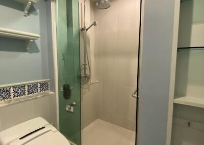 Condo for Rent at The Unique @Koomueang