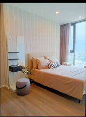 Condo for Rent at Whizdom Essence Sukhumvit 101