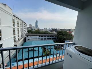 Condo for Rent at Whizdom Punnawithi Station Condominium