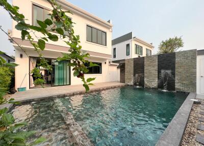 Pool Villa for Rent in Pa Daet, Mueang Chiang Mai