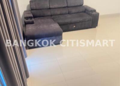 Townhouse at Pleno Ratchaphruek-Rattanathibet for rent