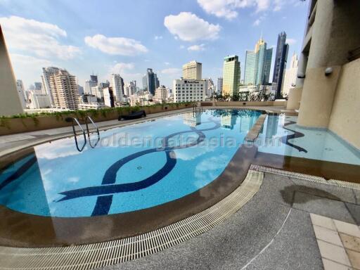 3 Bedrooms Furnished Condo with Big Balcony, Sukhumvit 26