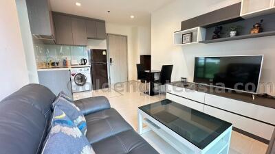 1 Bedroom modern corner unit Condo at Rhythm Sukhumvit 36