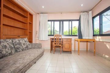 3 Bedroom House for Sale in San Phak Wan, Hang Dong. - CHIA16788