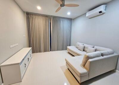 3 Bedroom House for Rent in , Hang Dong. - GRAC16771