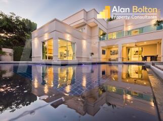 Stunning 5 Bedroom Pool Villa For Rent