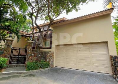 3 Bedroom House for Sale in East Pattaya