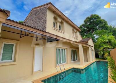 3 Bedroom House for Sale in East Pattaya