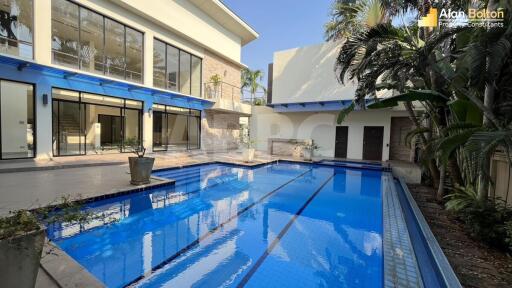 9 Bed 10 Bath in South Pattaya