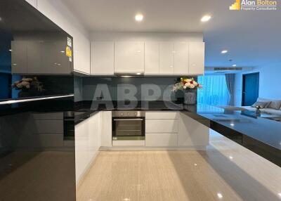 3 Bed 4 Bath in Pratumnak