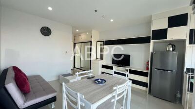 1 Bed 2 Bath in Wong Amat ABPC1187