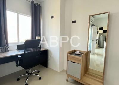 1 Bed 2 Bath in Wong Amat ABPC1187