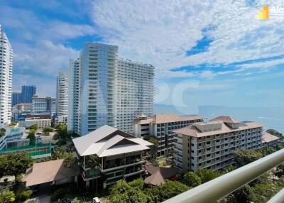 Ocean View Studio Condo in Jomtien