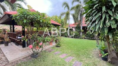 3 bedroom 3 Bathroom lake view