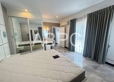 Cheap 2 Bed in Pattaya Tower For Rent