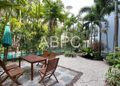 Huge 1 Bedroom 1 Bathroom Condo in Pratumnak