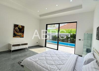 Modern Luxury 6 bedrooms 7 bathrooms Pool Villa in Pratumnak ABPC5604