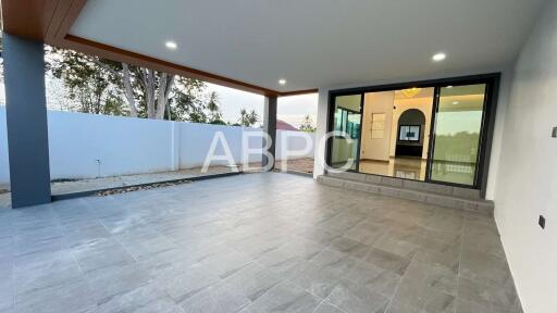 3 Bedrooms 3 Bathroom in East Pattaya