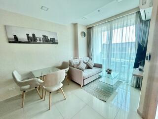 JUST IN 1 Bedroom Condo In City Garden Tower