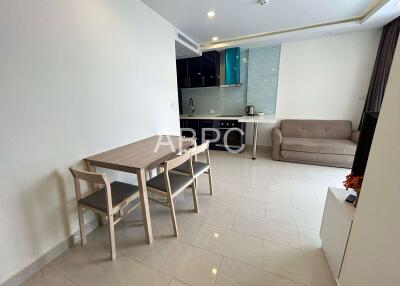 Pool View 2 Bedroom 2 Bathroom Condo in Central Pattaya