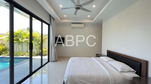 3 Bedroom 4 Bathroom in East Pattaya