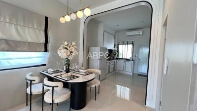 2 Bedrooms 2 Bathrooms in East Pattaya