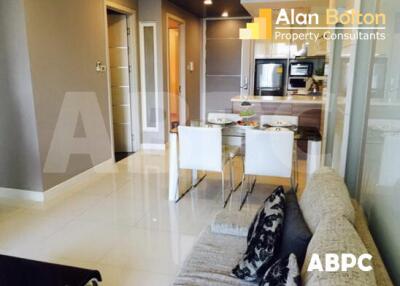 2 Bedrooms Condo in Apus Condominium Central Pattaya For Rent