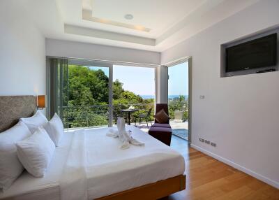 Bedroom with a view and balcony