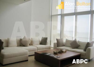 3 Bed 4 Bath in Wong Amat CS5180