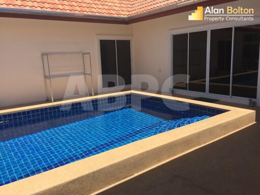 4 Bed 4 Bath in East Pattaya HS5421