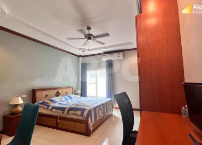 3 Bed 4 Bath in Jomtien