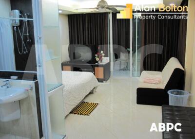 FIRE SALE Studio Condo in Central Pattaya CS4321