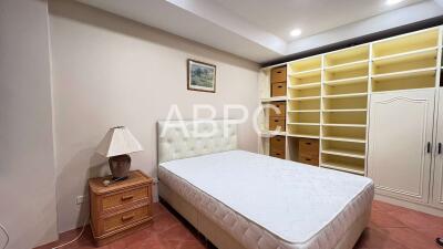 2 Bedrooms 2 Bathrooms in Jomtien