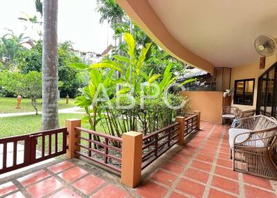 2 Bedrooms 2 Bathrooms in Jomtien