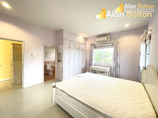 4 Bed 5 Bath in East Pattaya HR2266