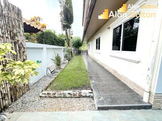 4 Bed 5 Bath in East Pattaya HR2266