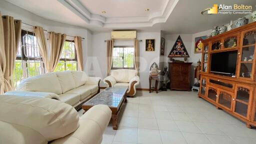 4 Bed 3 Bath House in Central Pattaya HR1655