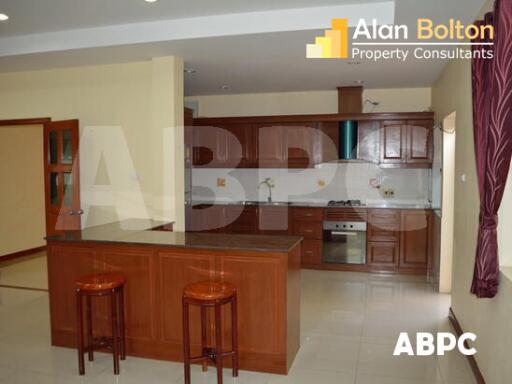 4 Bed 5 Bath in East Pattaya HR2621