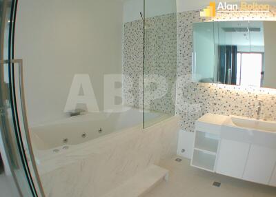 2 Bed 2 Bath in Wong Amat CR4353