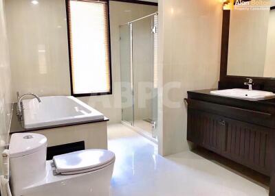 1 Bed 2 Bath in Central Pattaya ABPC1031